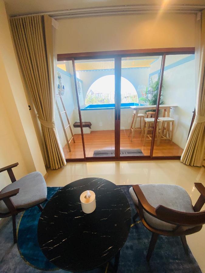 บ้านพักการ์ฟิลด์ซีวิว&พูล เกาะล้าน Bagian luar foto